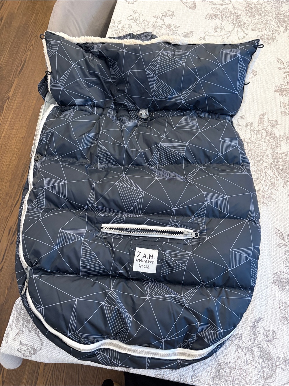 7 A.M. Enfant Lambpod Insert